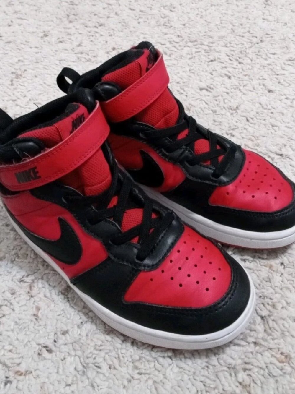 Little Kids 1Y Nike Court Borough Mid 2 PSV University Red Blk White CD7783 602